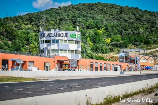 roulage et stage moto sur circuit